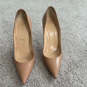 Christian Louboutin Beige Patent Leather Heels